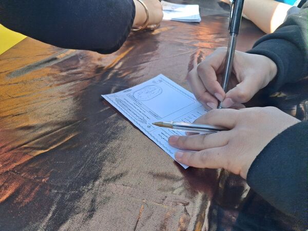 انتخابات شورای دانش آموزی در دبیرستان وکیلی ۹