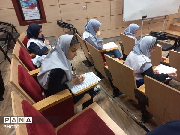 رقابت های علمی ومهارتی سفیران سلامت ناحیه۲