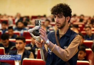 اردوی ملی دانش‌آموزی خبرنگار مسئله محور از قاب دوربین دانش‌آموز خبرنگار شهرستان شهریار