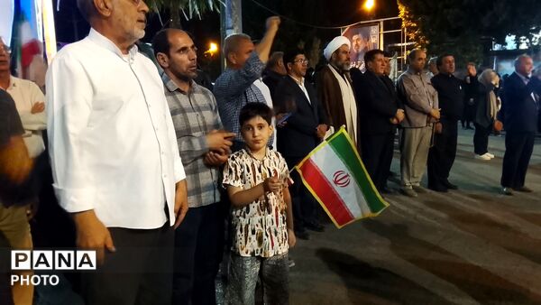 حضور مردم شریف کوهدشت در یکصدمین شب از شب های مقاومت ‌