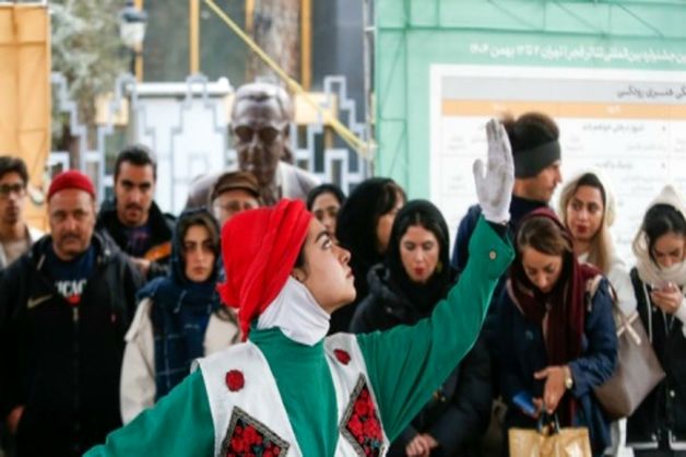 برگزیدگان چهل و چهارمین جشنواره تئاتر فجر معرفی شدند