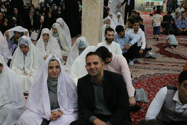 جشن ازدواج مسجدی 132 زوج‌ جوان در قم- 1