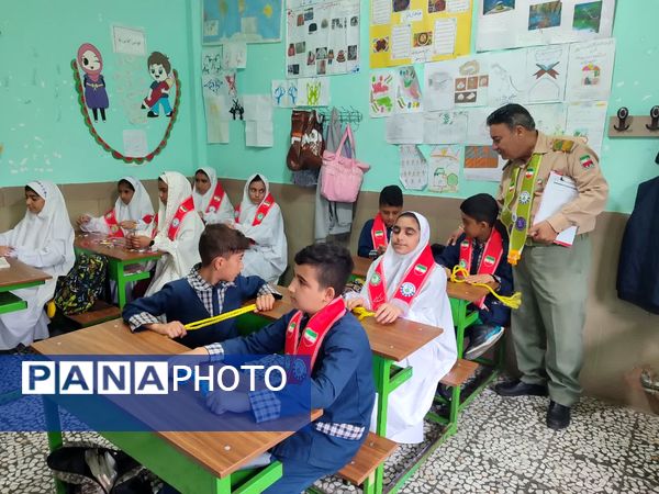 آشنایی با فرهنگ و بازی‌های بومی و محلی در ارزیابی سازمان دانش‌آموزی از مدارس قائمشهر