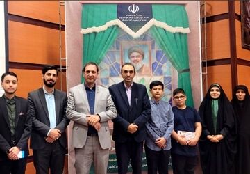 محفل انس با قرآن کریم در ناحیه 2 بهارستان‌