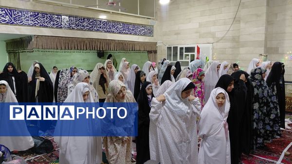 نخستین روز اعتکاف در مسجد جامع ناحیه 1 کرج 