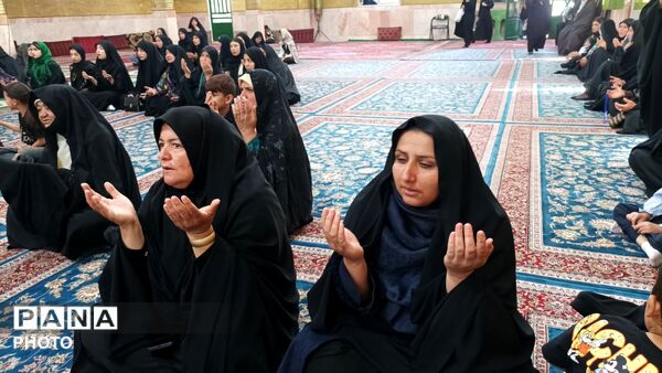 طنین لالایی مادران در همایش سراسری شیرخوارگان حسینی شهر بار