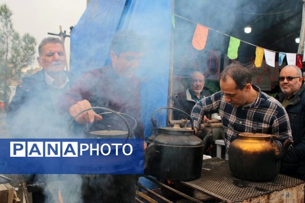 شادپیمایی خانوادگی جشن نیمه شعبان در قم