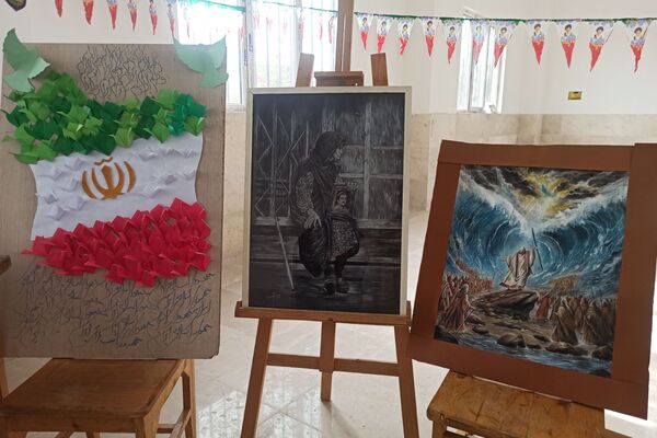 بادبادک‌ها به یاد ۲۲ بهمن بر فراز گلزار شهدا