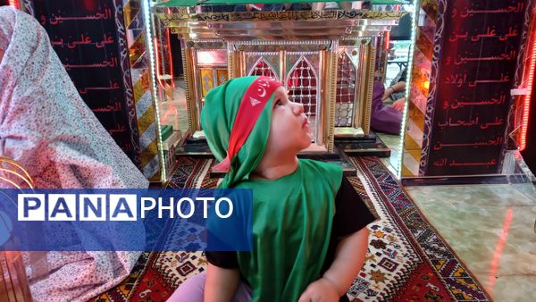 مراسم شیرخوارگان حسینی در حسینیه ولیعصر زرقان 