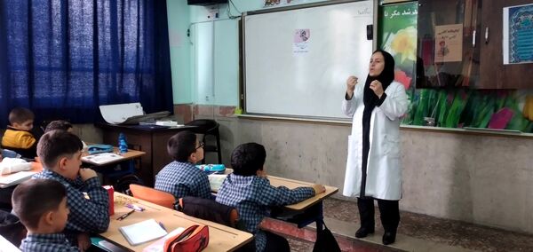 آموزش پیشگیری از بیماری دیابت به دانش‌آموزان شهرستان قدس