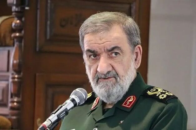 محسن رضایی: اجازه باز شدن مسیر دوم در تنگه هرمز را نخواهیم داد