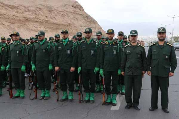 مراسم گرامیداشت روز ارتش در بیرجند 
