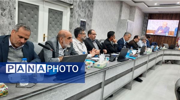 اجلاس معاونان آموزش متوسطه سراسر کشور در مشهد