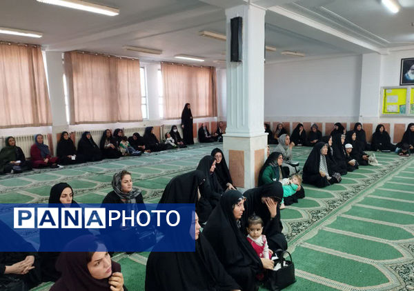 انتخابات انجمن اولیاء و مربیان در دبیرستان میعاد قم