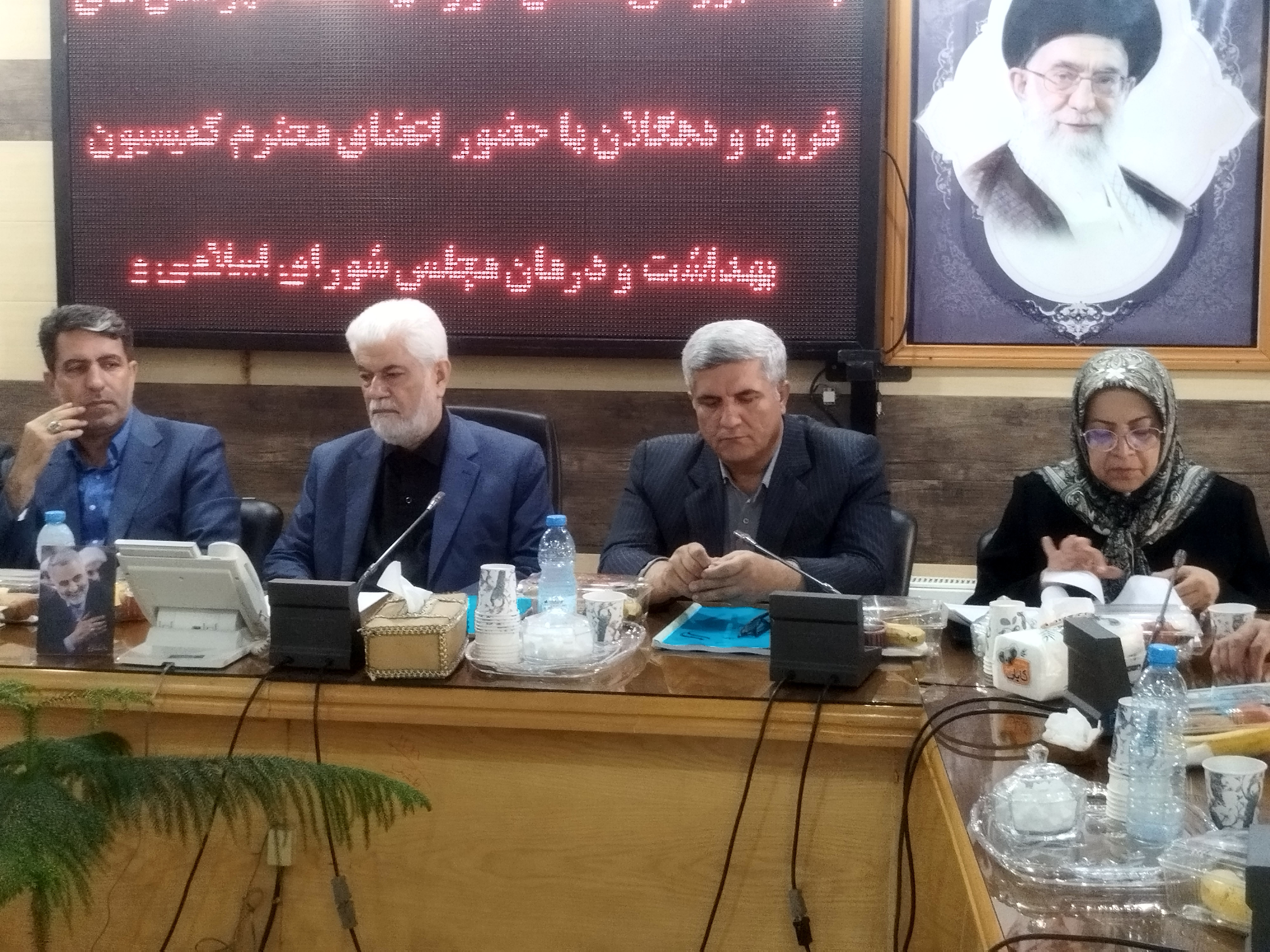 حضور معاونان وزارت بهداشت و مسئولان کشوری در شهرستان قروه