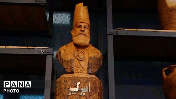نمایش جلوه‌های هنر مذهبی در نخستین نمایشگاه منطقه‌ای صنایع‌ دستی مذهبی در قم
