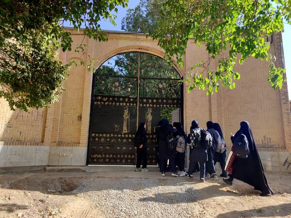 حضور دانش‌آموزان ناحیه یک شهرکرد و لاران در اردوی «طرح تمشک» 