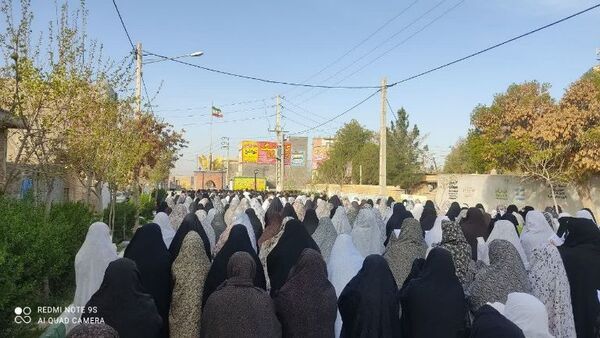نماز عید فطر در مسجد صاحب الزمان روستای گزکوه