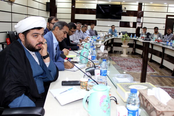 نشست استانی کارشناسان ارزیابی عملکرد و پاسخگویی به شکایات آموزش و پرورش استان بوشهر 