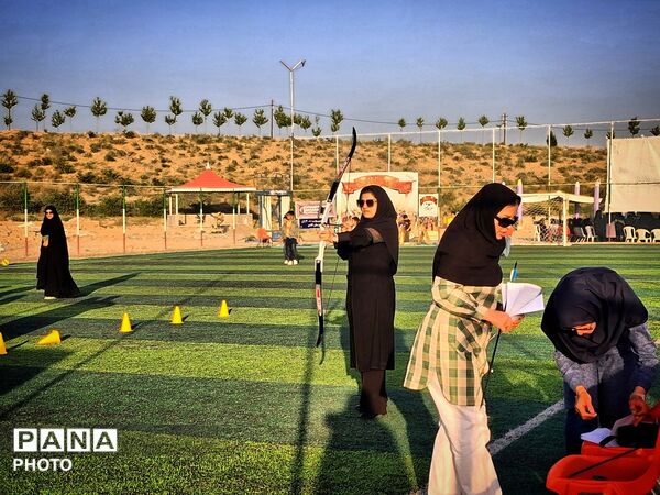 دومین روز برنامه طبیعت گردی «هم قدم با بهار» 
