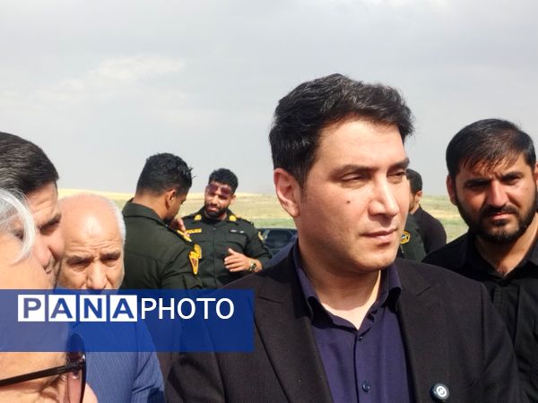 دیدار استاندار کردستان با خانواده شهدای حملات تروریستی رژیم صهیونیستی و بازدید از طرح‌های توسعه‌ای قروه