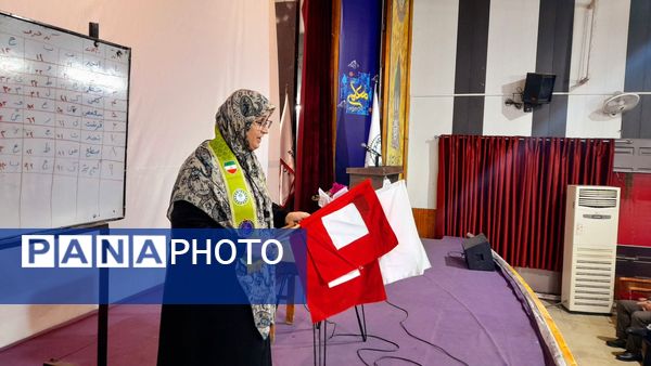 برگزاری دوره مقدماتی مربیان کاردان در قائمشهر