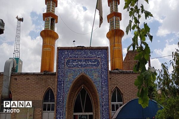 همبستگی مردم بار در اقامه نماز عبادی‌سیاسی جمعه