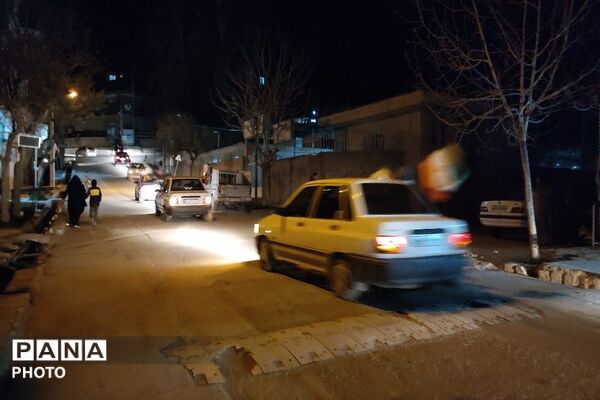 حماسه حضور مردن در خیابان های بار 