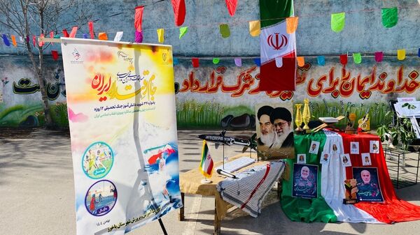  افتتاحیه مسابقات ورزشی بین‌مدرسه‌ای «جام اقتدار ایران» در آموزشگاه دخترانه تکتم