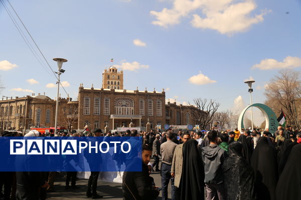 طنین شور قدسی در تبریز