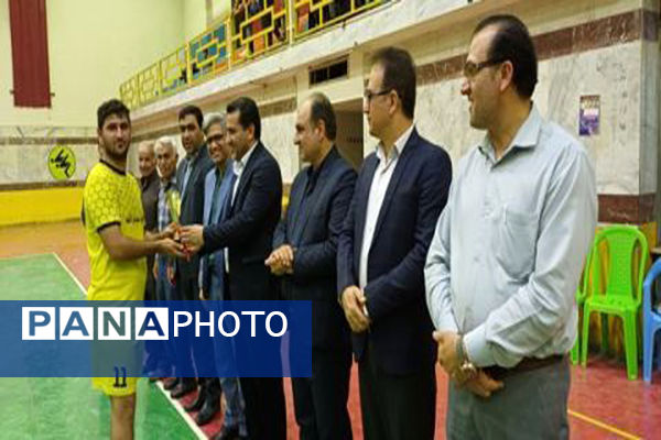 قهرمان مسابقات فوتسال فرهنگیان شهرستان دشتستان