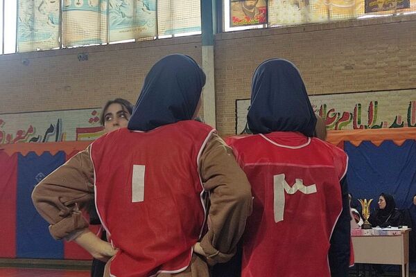مسابقات ورزشی بین مدرسه‌ای در رباط‌کریم