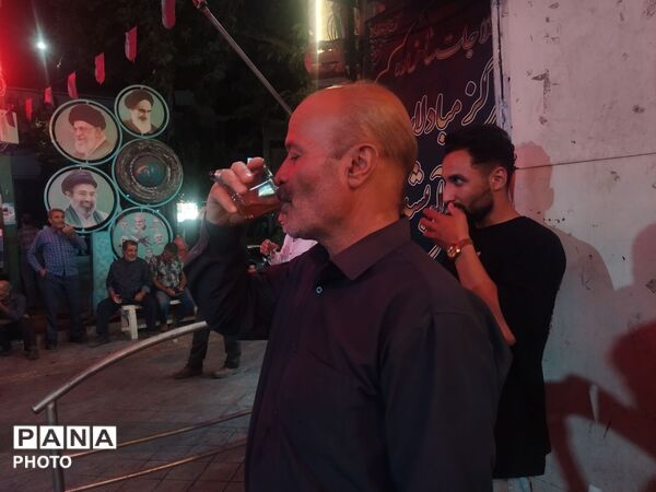 صد و هفتاد و سه شب عطر چای و کرامت؛ «چایخانه حضرت زهرا (س)» همچنان میزبان دل‌های بی‌قرار
