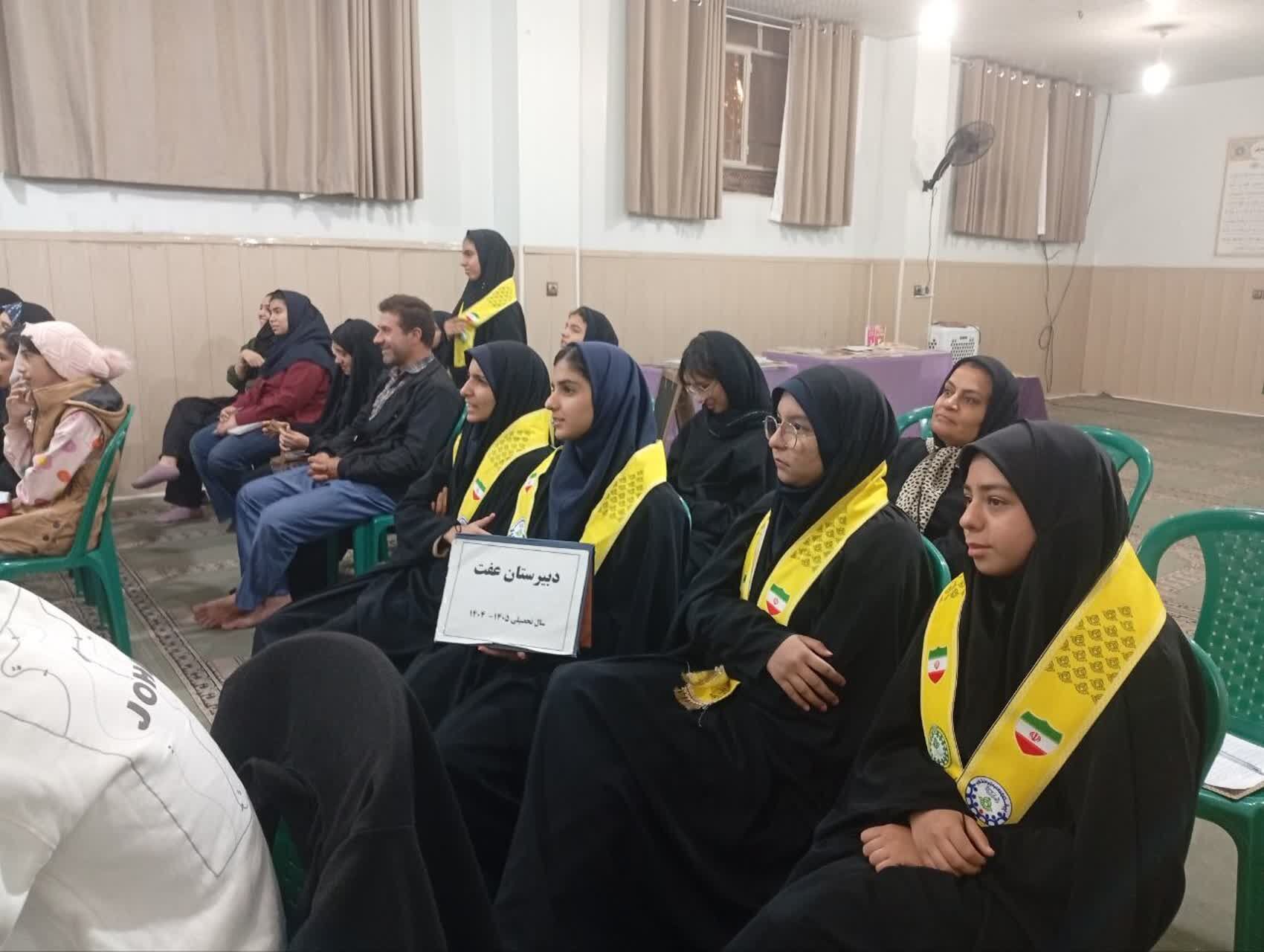 نخستین گردهمایی شعر و داستان در کانون رسالت با حضور استاد ادبیات