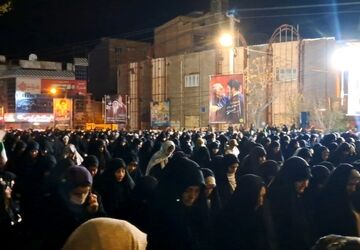 سی و دومین شب شهرستان دورود با حضور پر شور دهه نودی ها و نوجوانان 