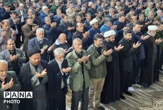 برگزاری باشکوه نماز عید سعید فطر در یاسوج