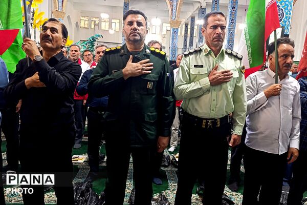 مراسم جاماندگان تشییع رهبر شهید در اسلام آباد غرب