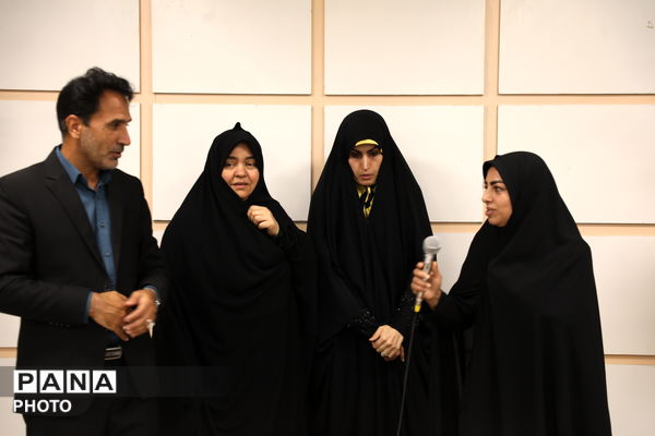 هفتمین اجلاس نماز دانش آموزی آموزش و پرورش تبادکان