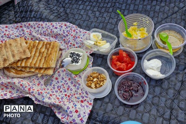 صبحانه سالم در هنرستان کبری زرگران ملارد 