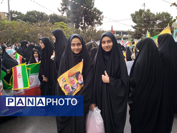 راهپیمایی 22 بهمن در قم -1