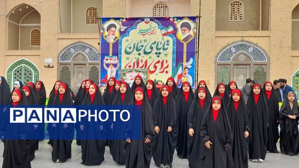 جشن بهار انقلاب در راهپیمایی ۲۲ بهمن در تفت