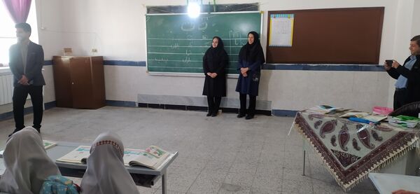 بازدید مسئولین آموزش و پرورش از دبستان دخترانه شهید نجفی فدافن