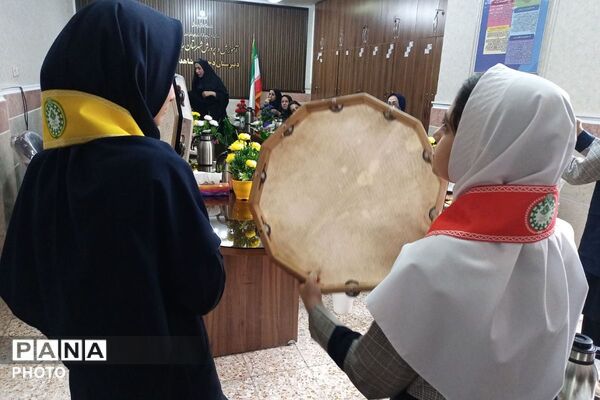 آماده‌سازی دوره تربیت مربی پیشتاز کاردان و اردو بازی در مدرسه شاهد بهشت شهرستان رباط‌کریم