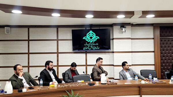 جلسه حوزه پرورشی گلستان با حضور معاونان و مدیران کل وزارت آموزش و پرورش