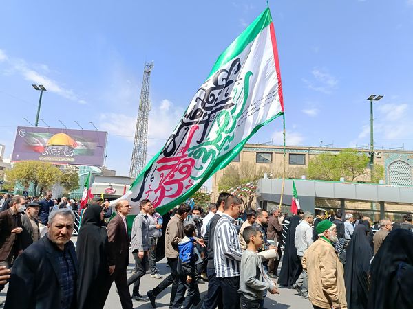 راهپیمایی باشکوه روز جهانی قدس در جوار بارگاه رضوی