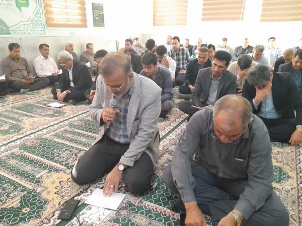 مراسم سالروز ارتحال حضرت امام خمینی رحمت الله علیه در اداره کل آموزش و پرورش استان بوشهر