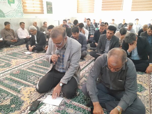 مراسم سالروز ارتحال حضرت امام خمینی رحمت الله علیه در اداره کل آموزش و پرورش استان بوشهر