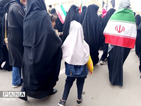 به یاد شهدای میناب؛ با کوله در مراسم روز قدس حاضر می‌شوم 