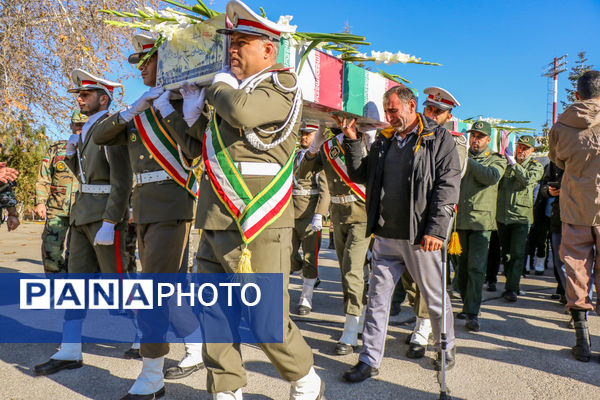  استقبال مردم ارومیه از شهدای گمنام دفاع مقدس