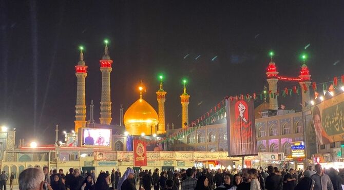 کاروان‌های هرمزگان در قم؛ آمادگی برای حضور در آیین تشییع امام شهید